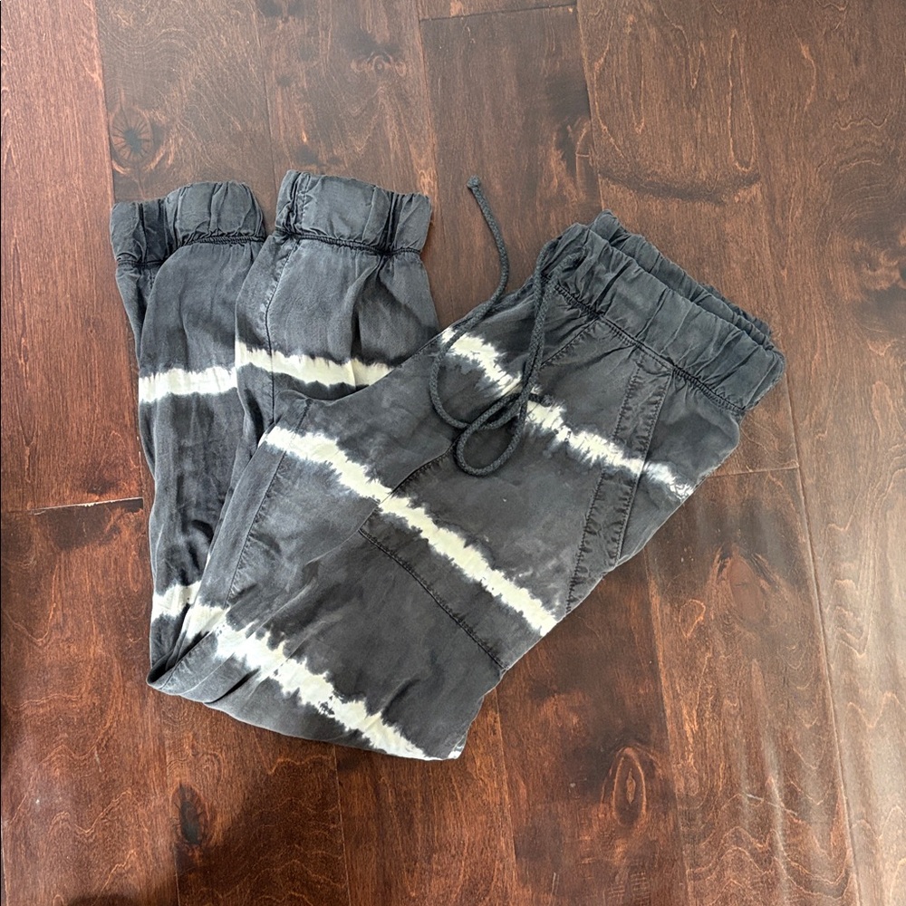 Cloth and Stone Tie-Dye Jogger Pants size S - Picture 4 of 4